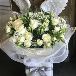 Classic rose and freesia