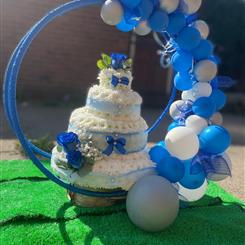4 Tier cake on Cake stand